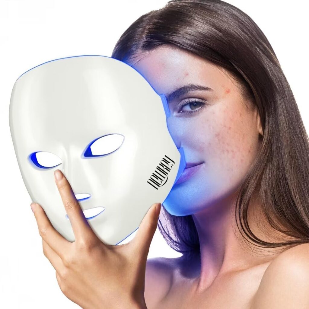 13 Pros & Cons of The NEWKEY LED Face Mask Light Therapy