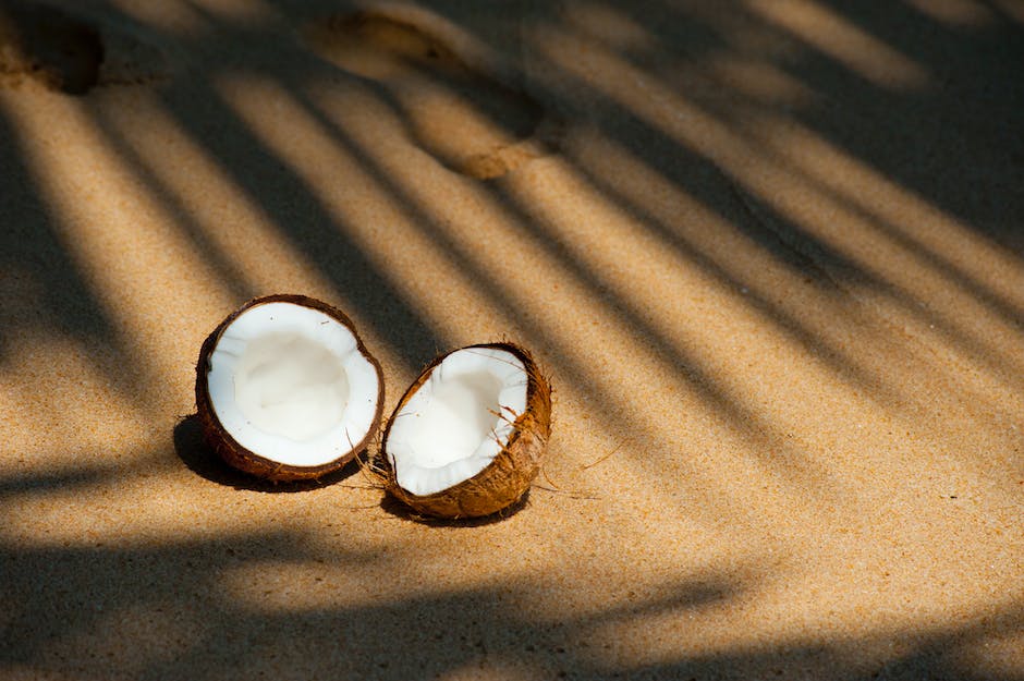 Coconut Oil for Dark Spots