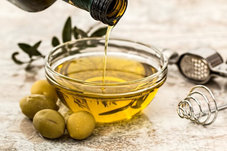 Olive Oil for Dark Spots