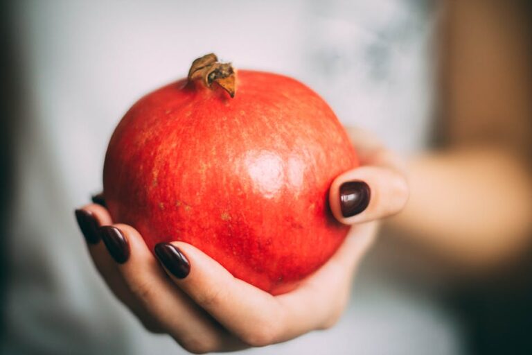 Pomegranate for Dark Spots